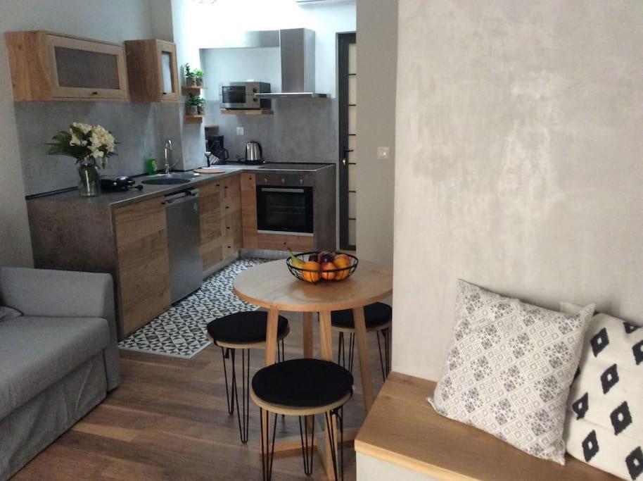 Opsis M Apartment *
